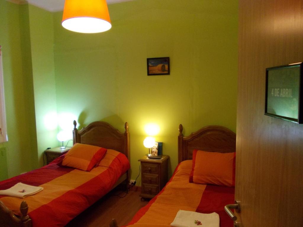 Hostel Hemingway Pamplona Zimmer foto